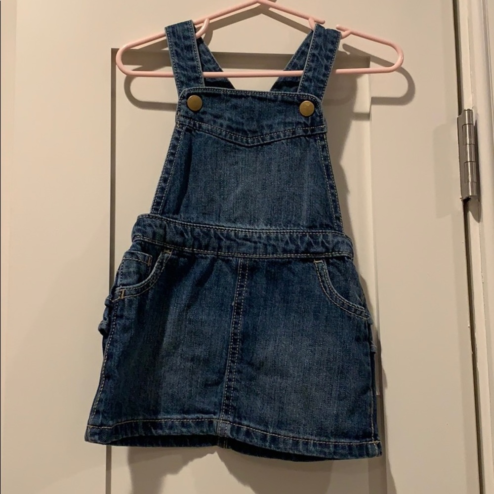 Overall skirt